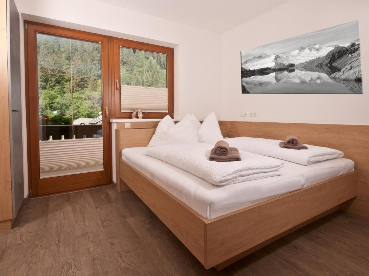 Landhaus Sabrina Apartment Mayrhofen Ngoại thất bức ảnh